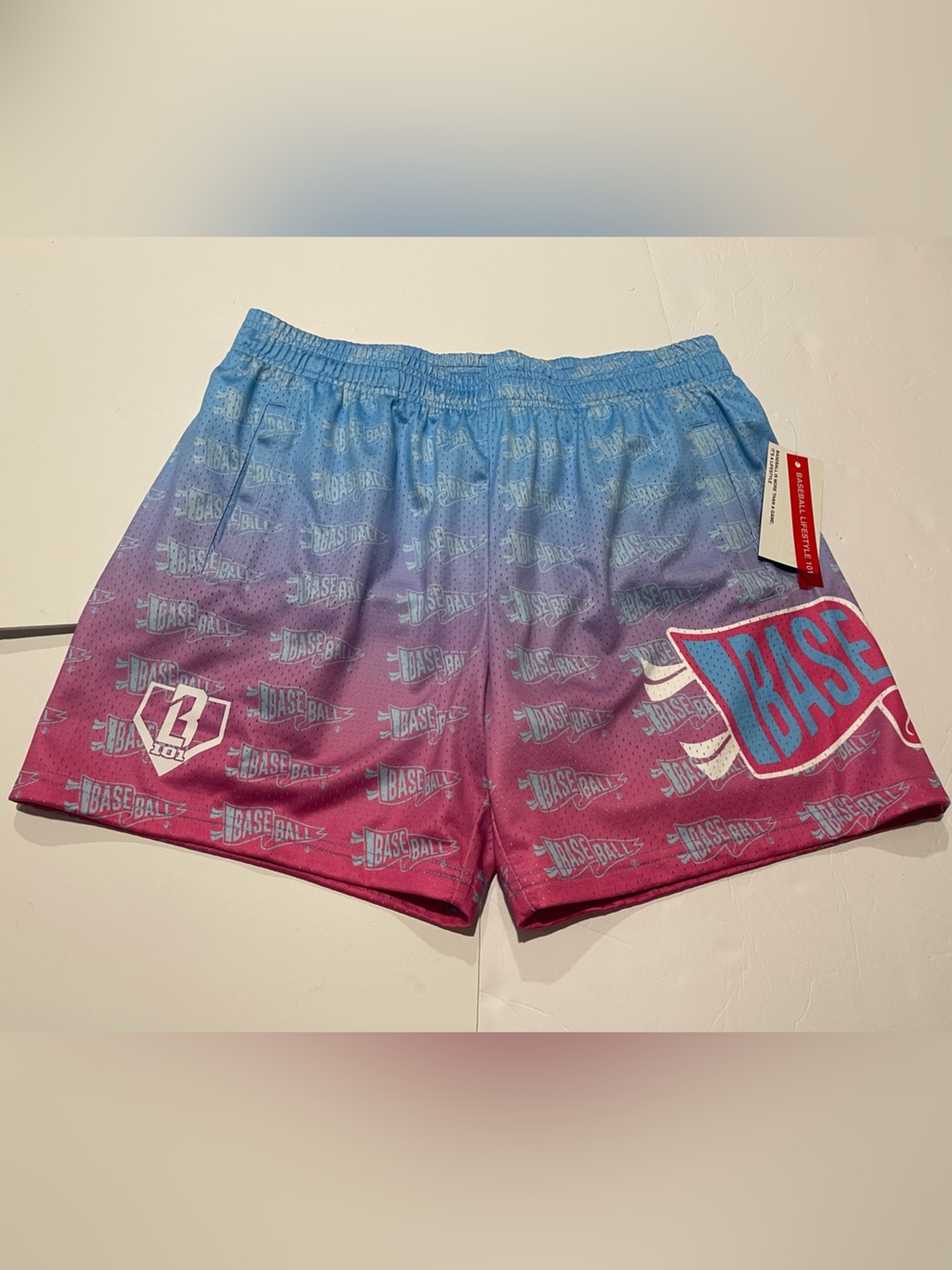 Baseball lifestyle 101 NWT men medium Gradient pennant Pink blue Athletic Shorts